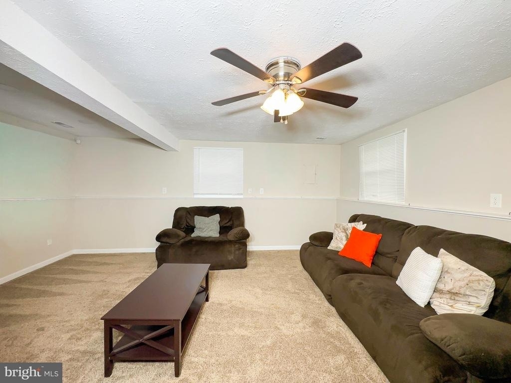 806 Truro Court - Photo 7