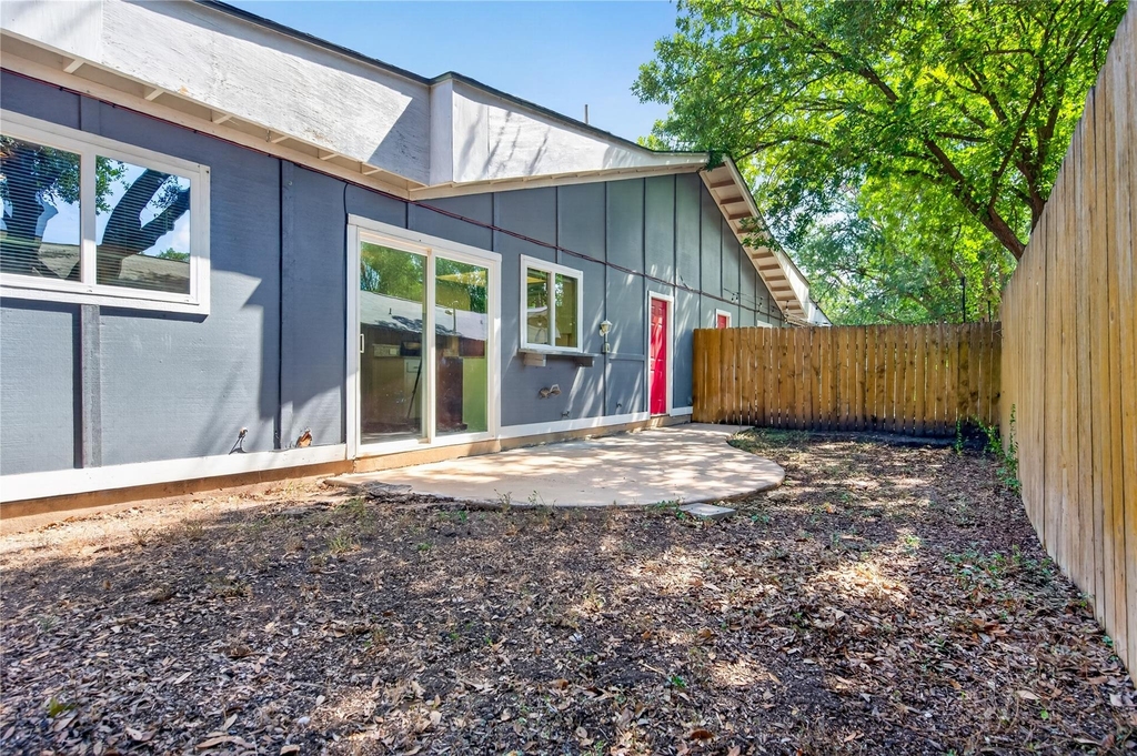 2201 Deadwood Dr - Photo 12