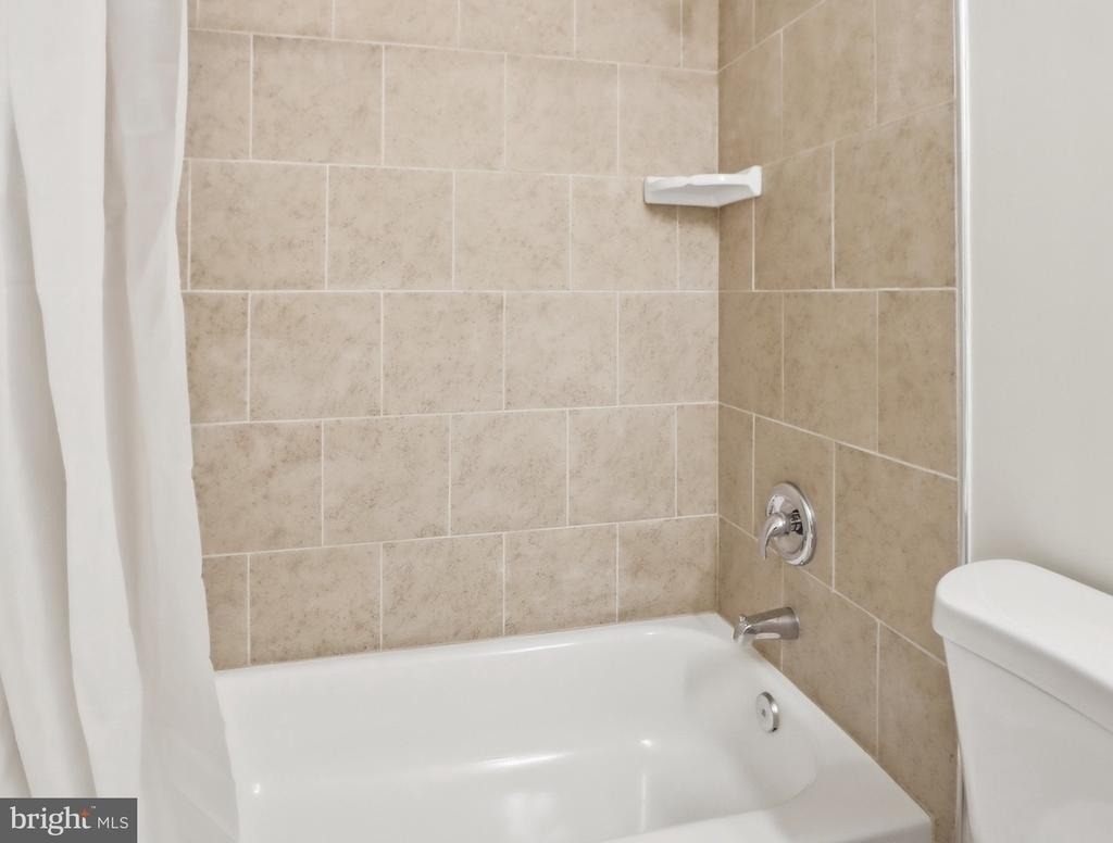 7805 Cornerstone Way - Photo 20