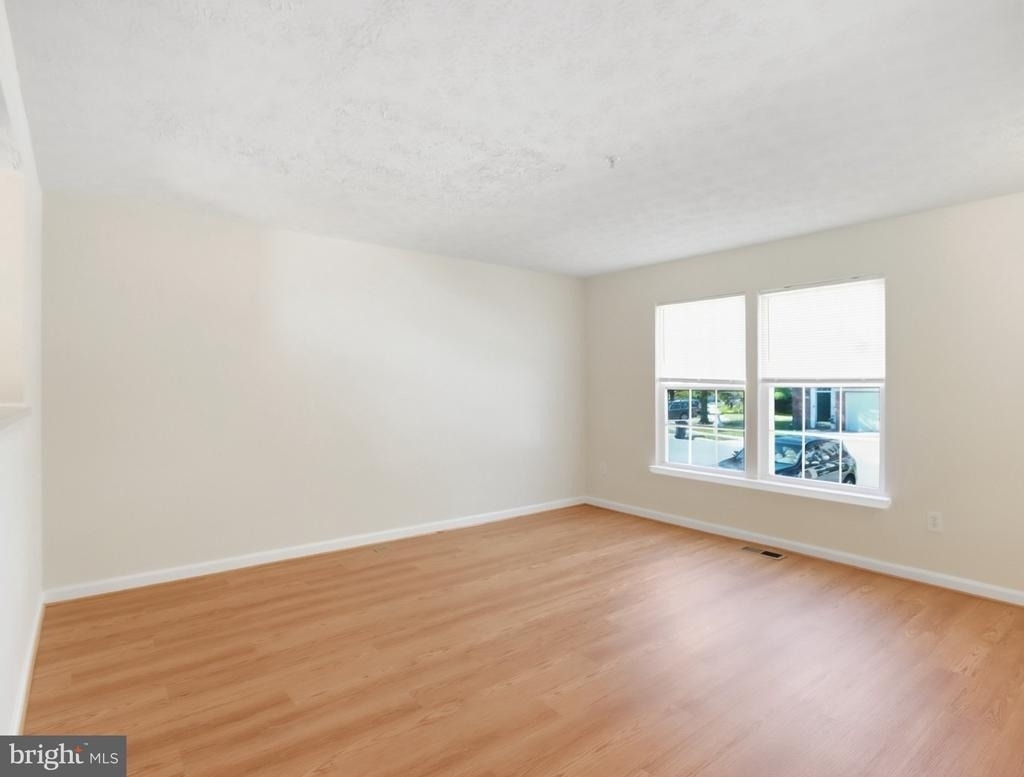 7805 Cornerstone Way - Photo 2
