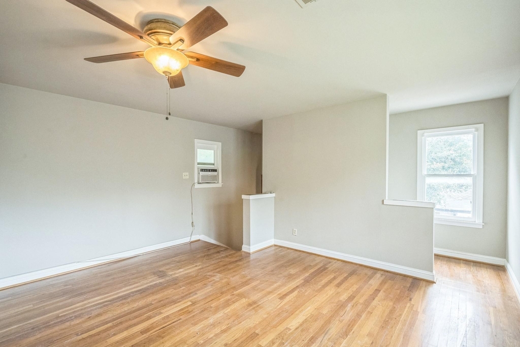 1402 Laurel St - Photo 15