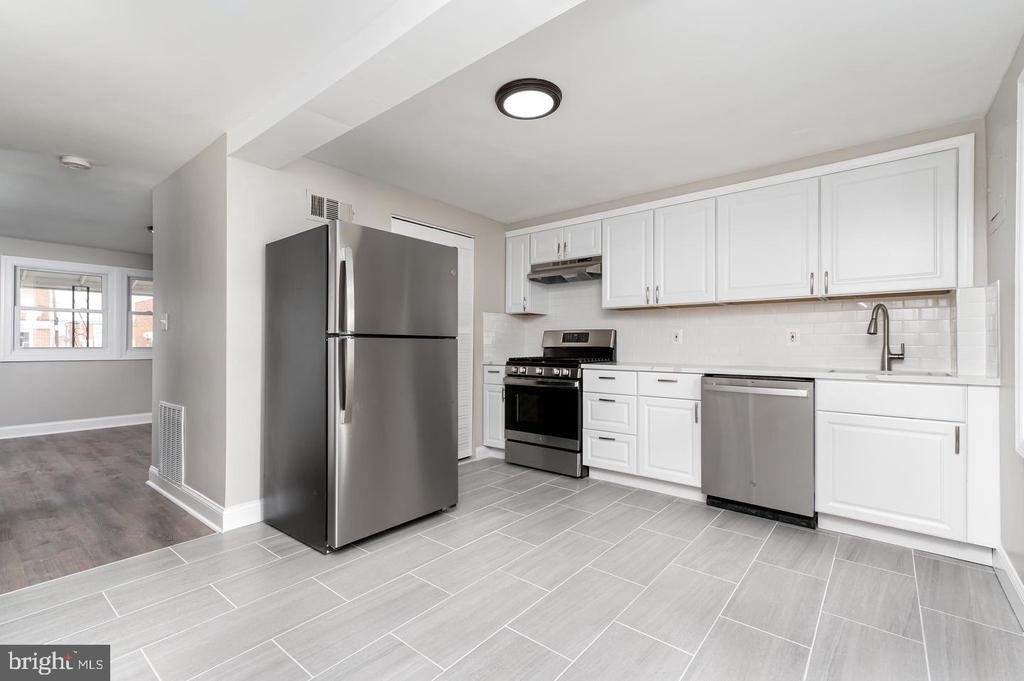 7923 Eastdale Road - Photo 9