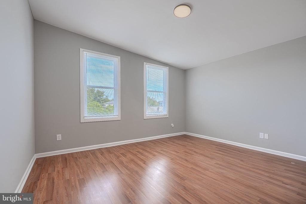 1310 W Lexington Street - Photo 15
