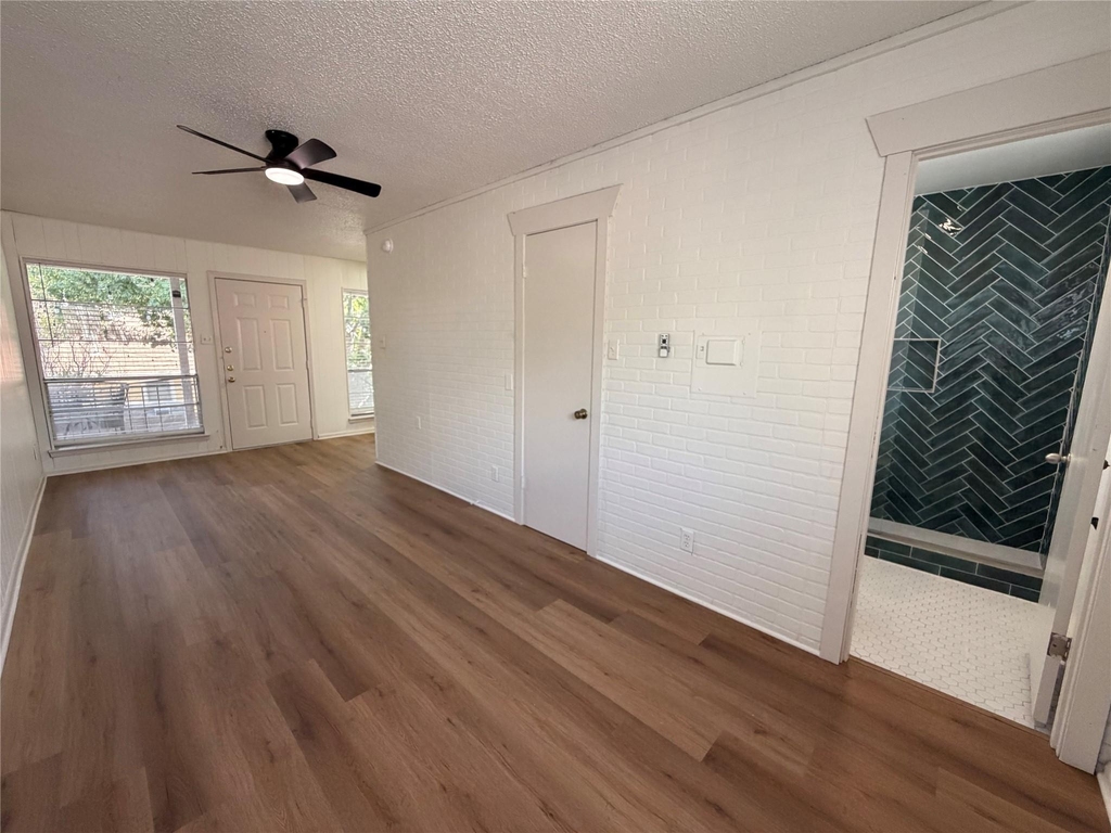 4712 Depew Ave - Photo 5