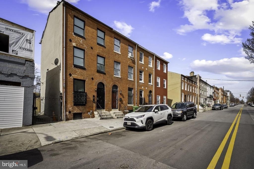 22 Carey Street - Photo 0
