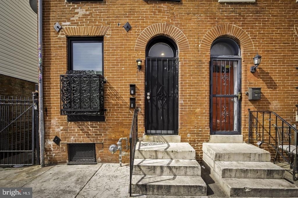22 Carey Street - Photo 2