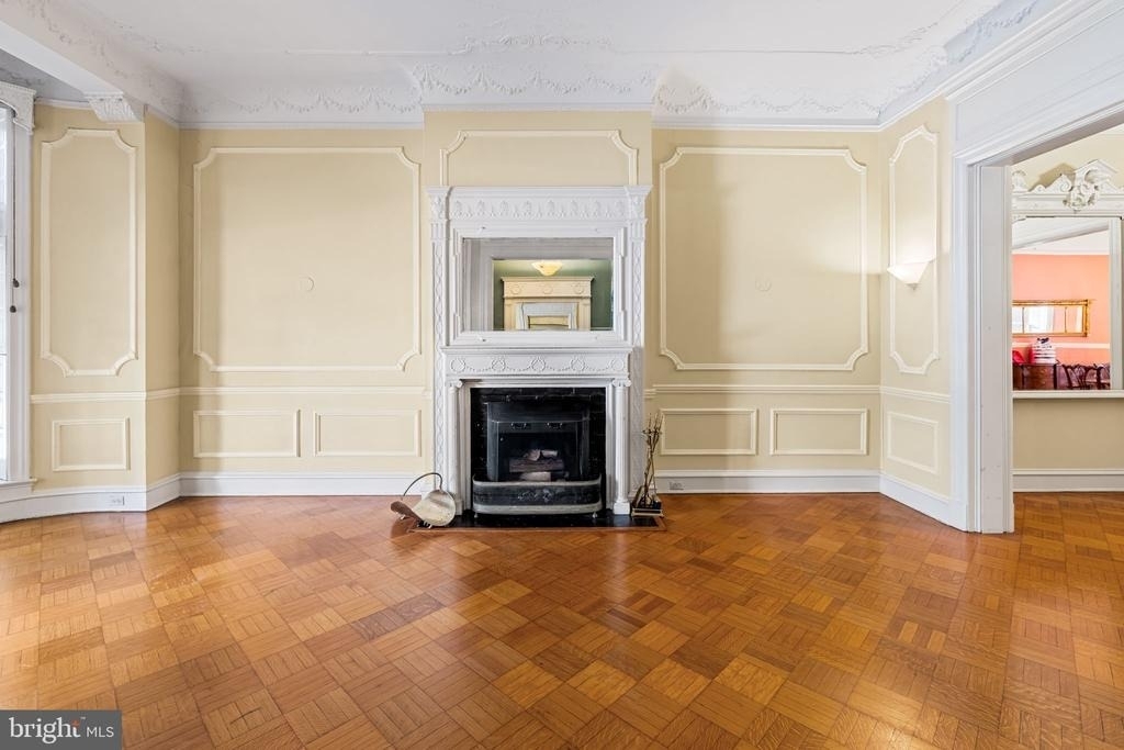 2444 Eutaw Place - Photo 7