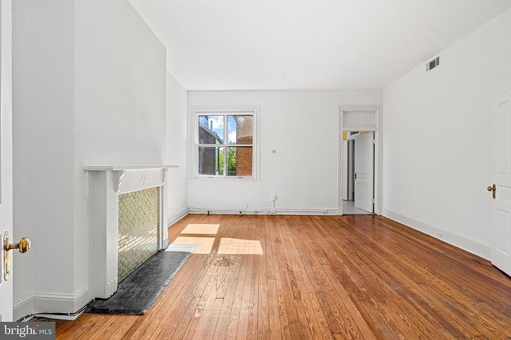 2444 Eutaw Place - Photo 43