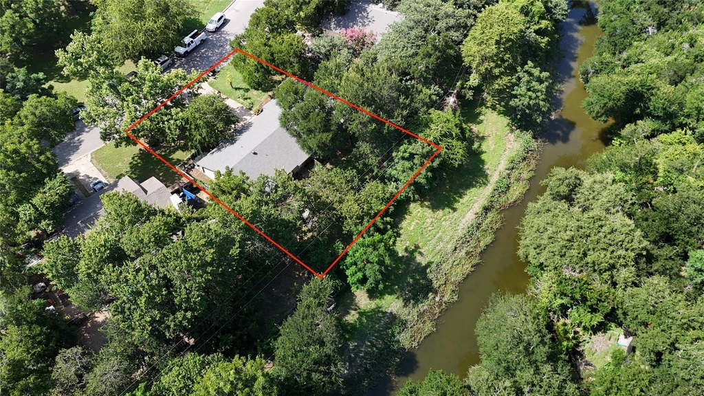 409 Lake Creek Cir - Photo 11