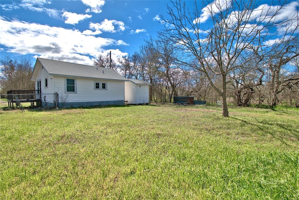 8402 Elroy Rd - Photo 15