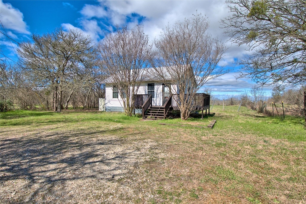 8402 Elroy Rd - Photo 0