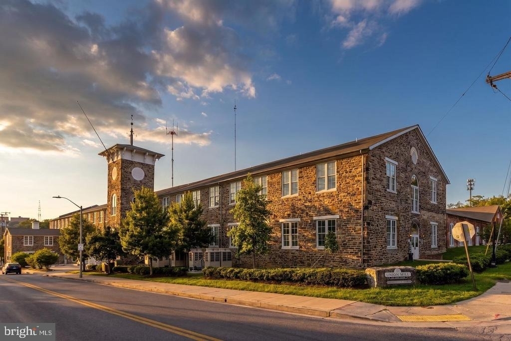 1500 Union - Photo 1
