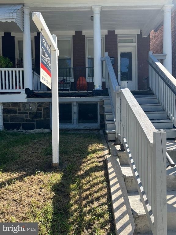 3925 Greenmount Avenue - Photo 1