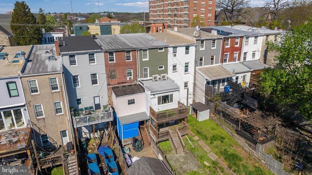 3819 Roland Avenue - Photo 47