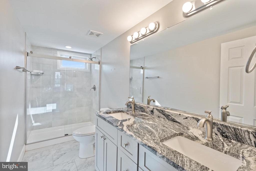3819 Roland Avenue - Photo 16