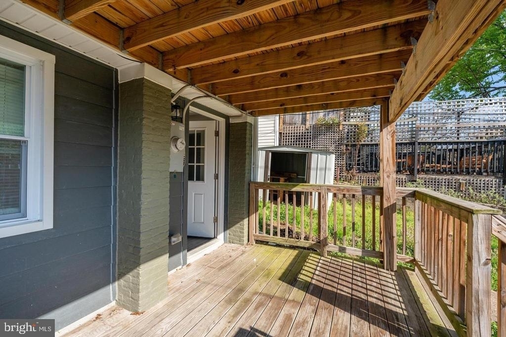 3819 Roland Avenue - Photo 52