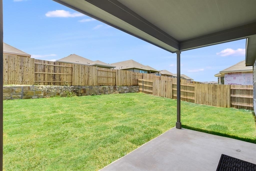 526 Purple Heart Dr - Photo 16