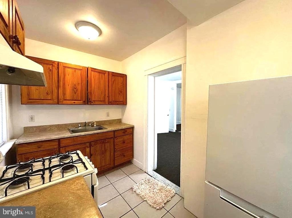 1105 Walnut Avenue - Photo 1