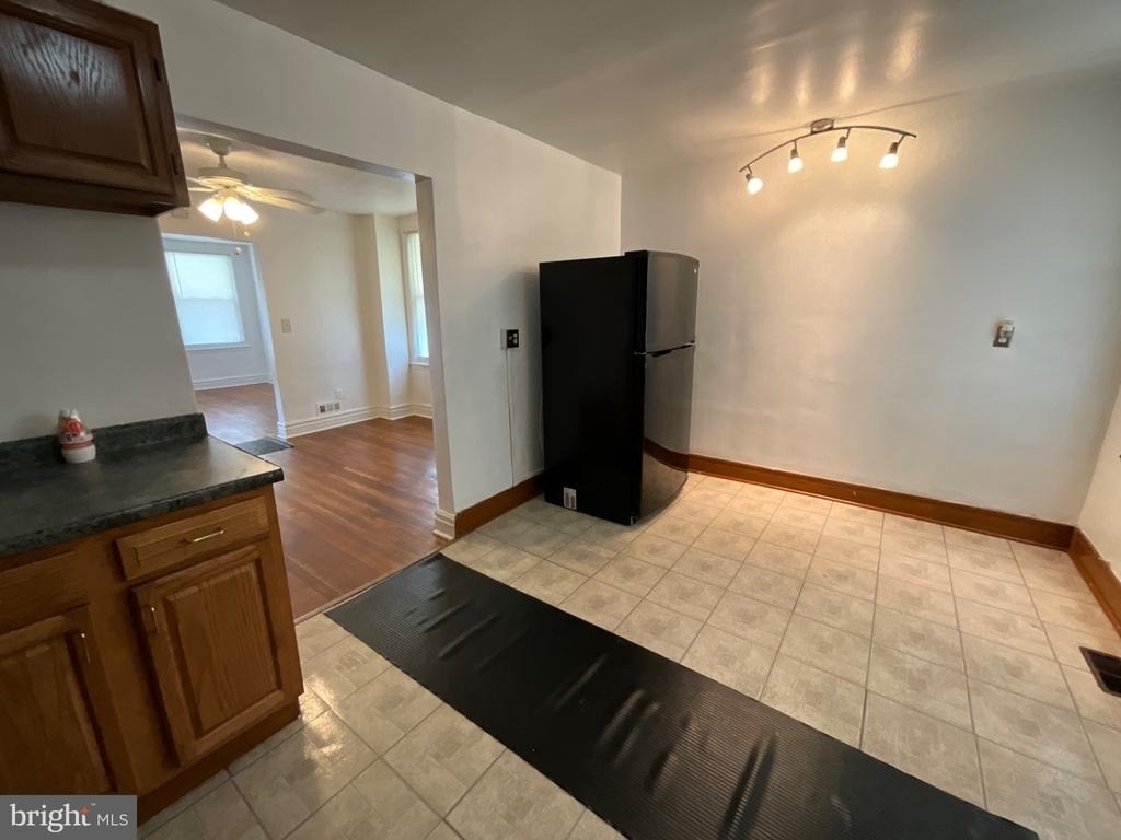3018 E Larue Square E - Photo 4