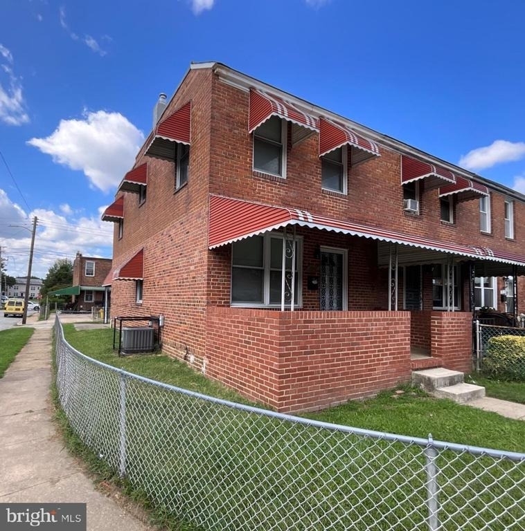 3018 E Larue Square E - Photo 18