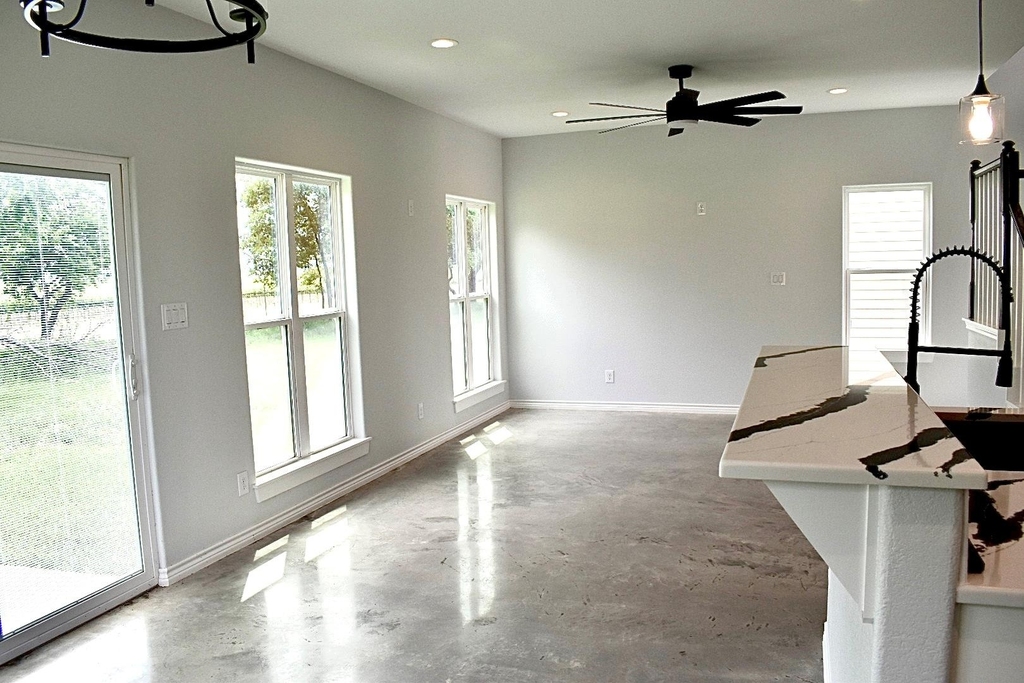 1557 County Road 119 - Photo 6