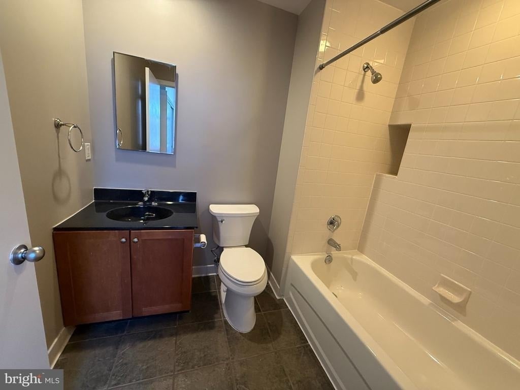 1211 Light Street - Photo 8