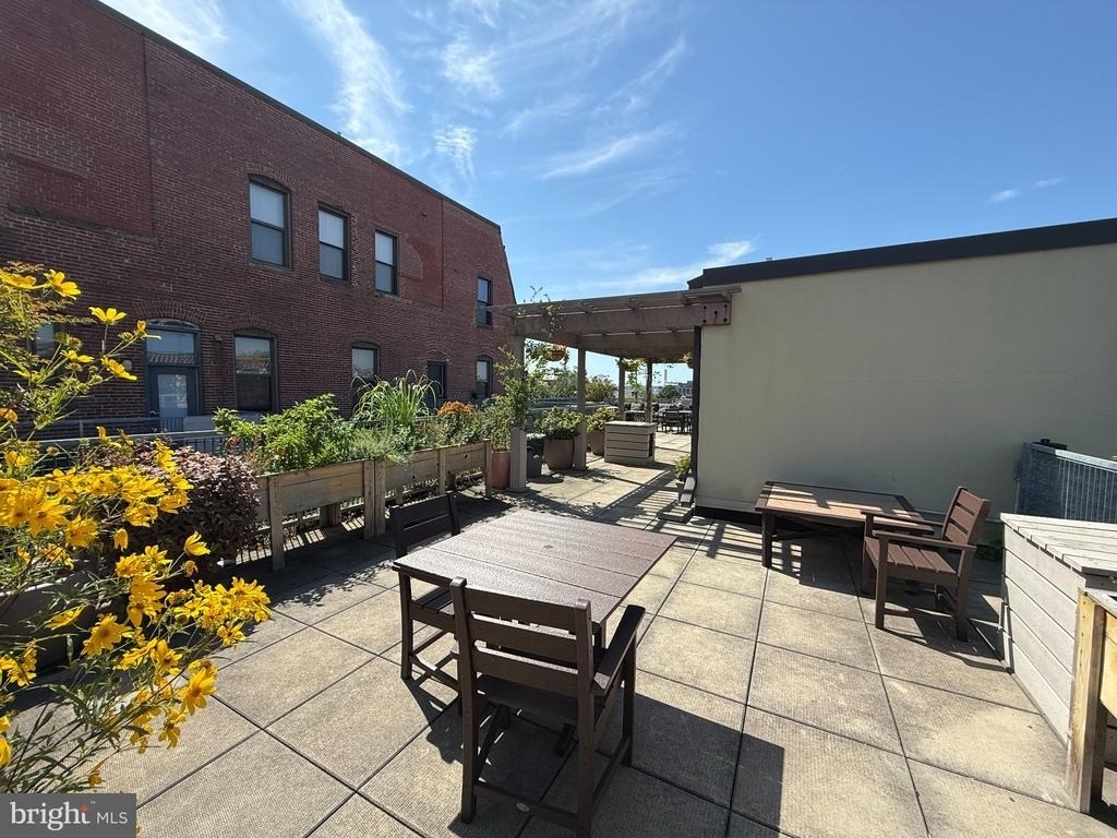 1211 Light Street - Photo 12