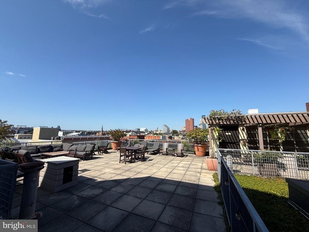 1211 Light Street - Photo 15
