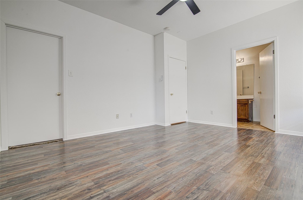 4605 Ribbecke Ave - Photo 14