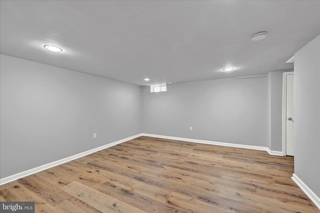 1127 Wicklow Road - Photo 11