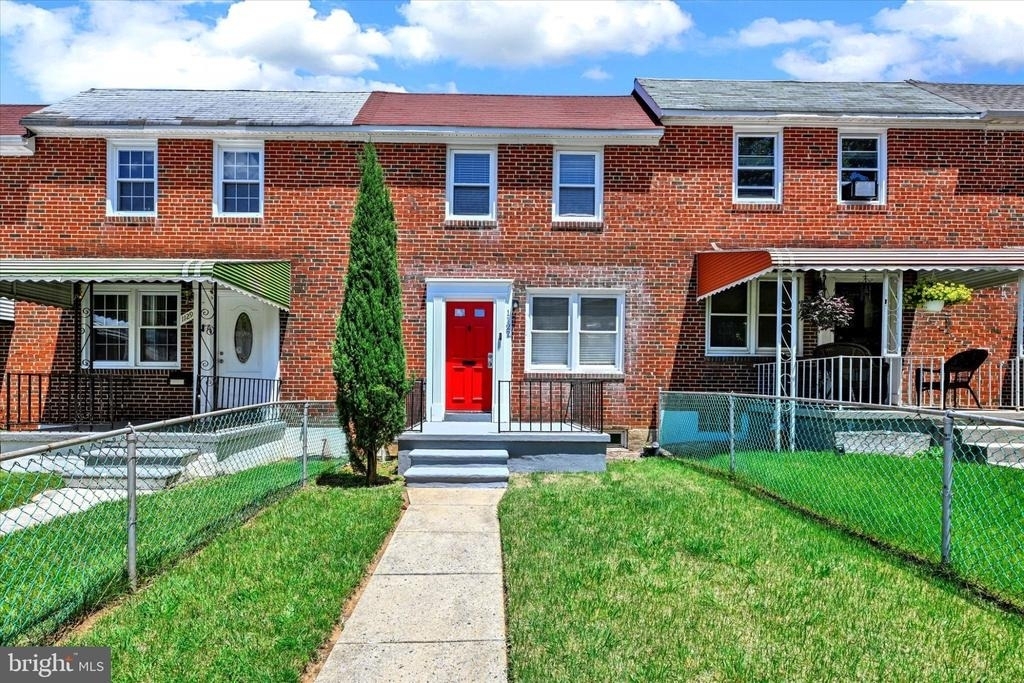 1127 Wicklow Road - Photo 1