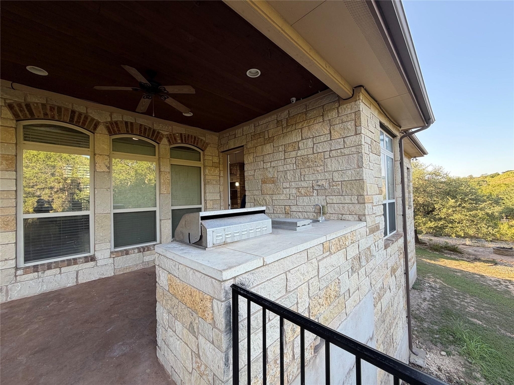 5449 Diamante Dr - Photo 24