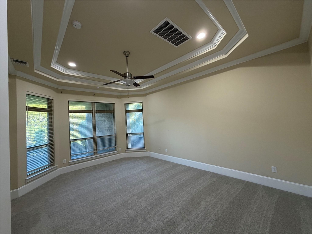 5449 Diamante Dr - Photo 3