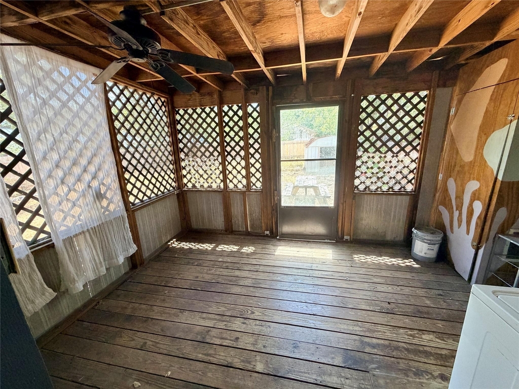 1509 Willow St - Photo 14