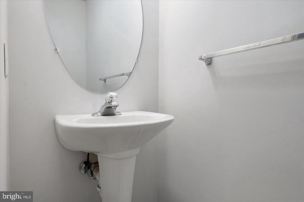 1020 Meandering Way - Photo 29