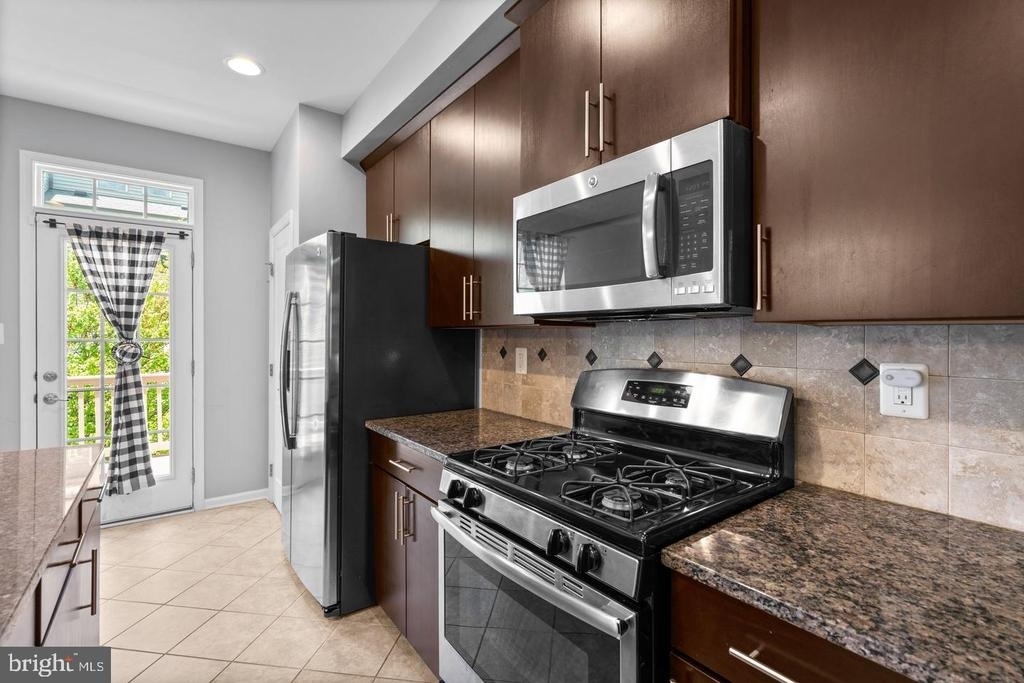 7204 Winding Hills Drive - Photo 14