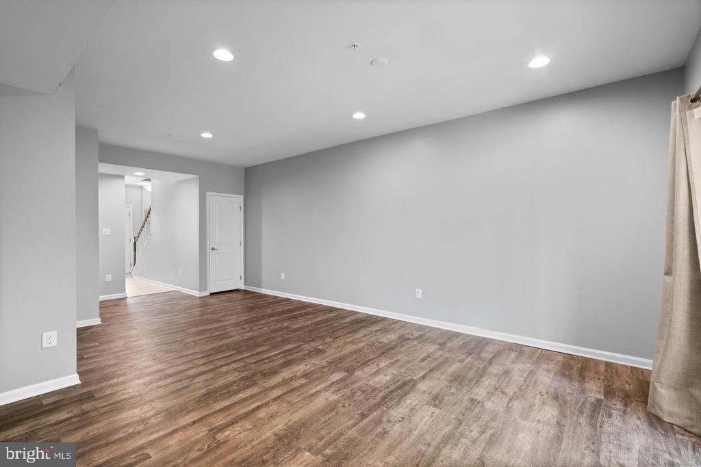 7204 Winding Hills Drive - Photo 33