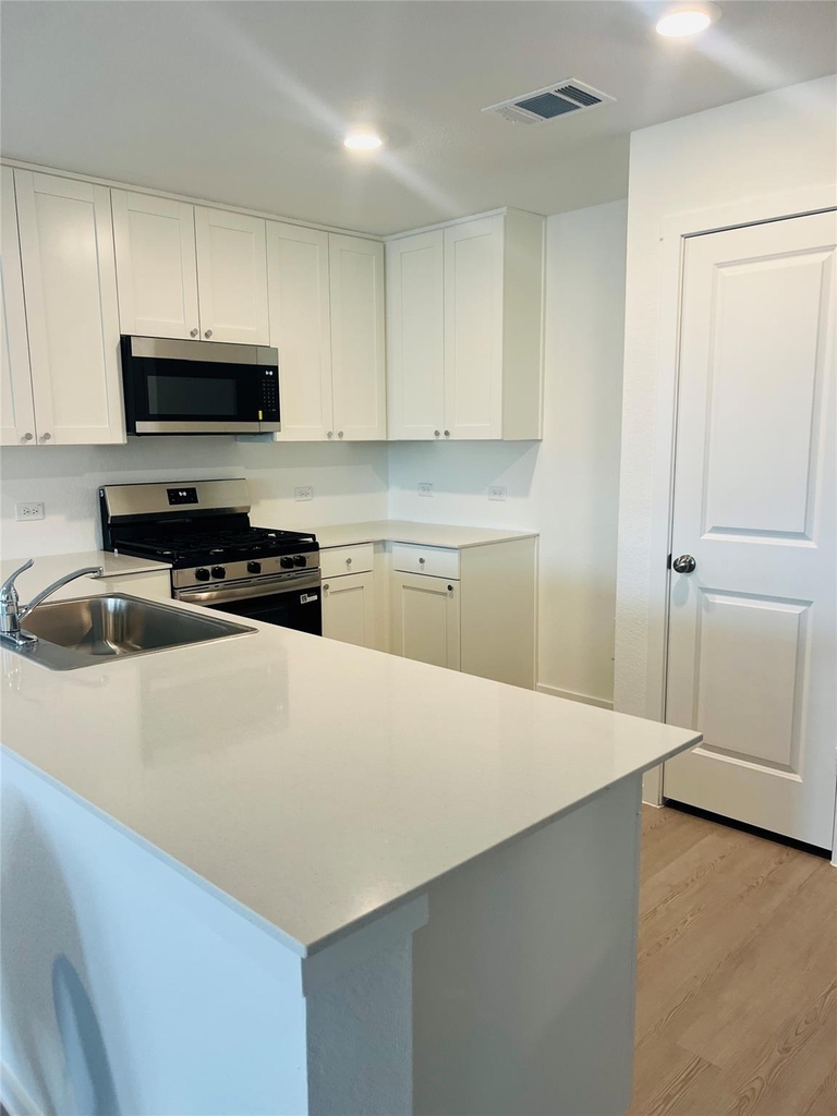 23805 Glowing Embers Dr - Photo 12