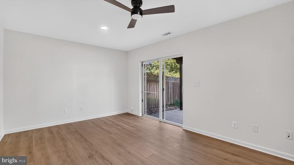 1411 Anna Marie Court - Photo 16