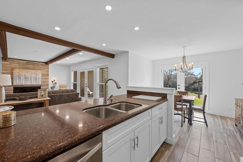 100 Lido Cir - Photo 13