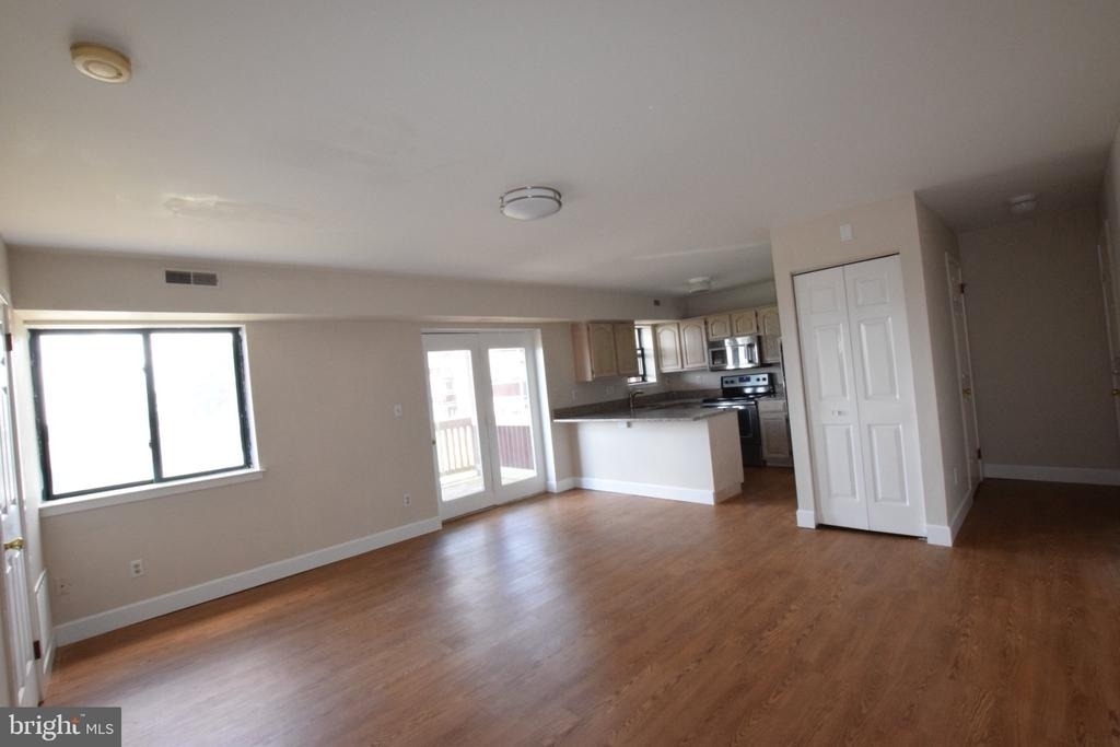 162 Paladin Drive - Photo 2