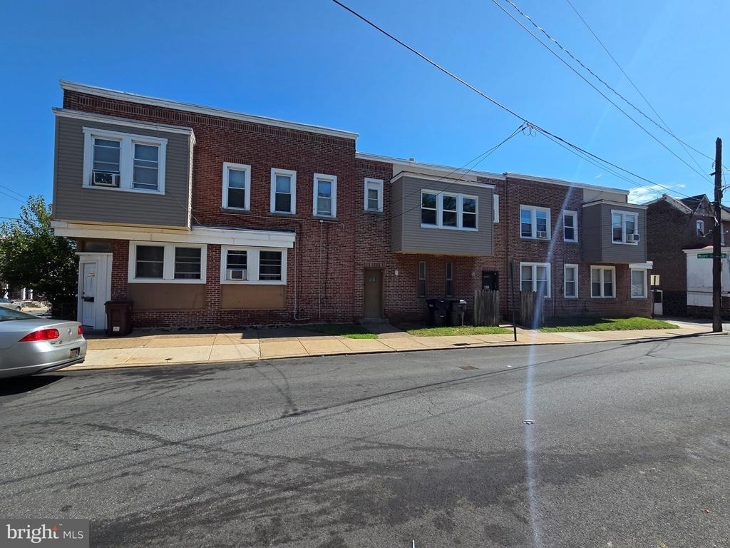 2600 N Tatnall Street - Photo 0