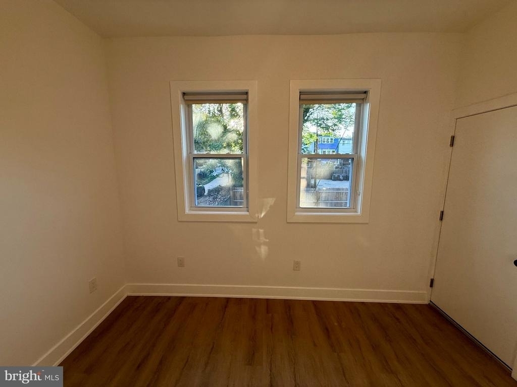 2920 8th Street Ne - Photo 18