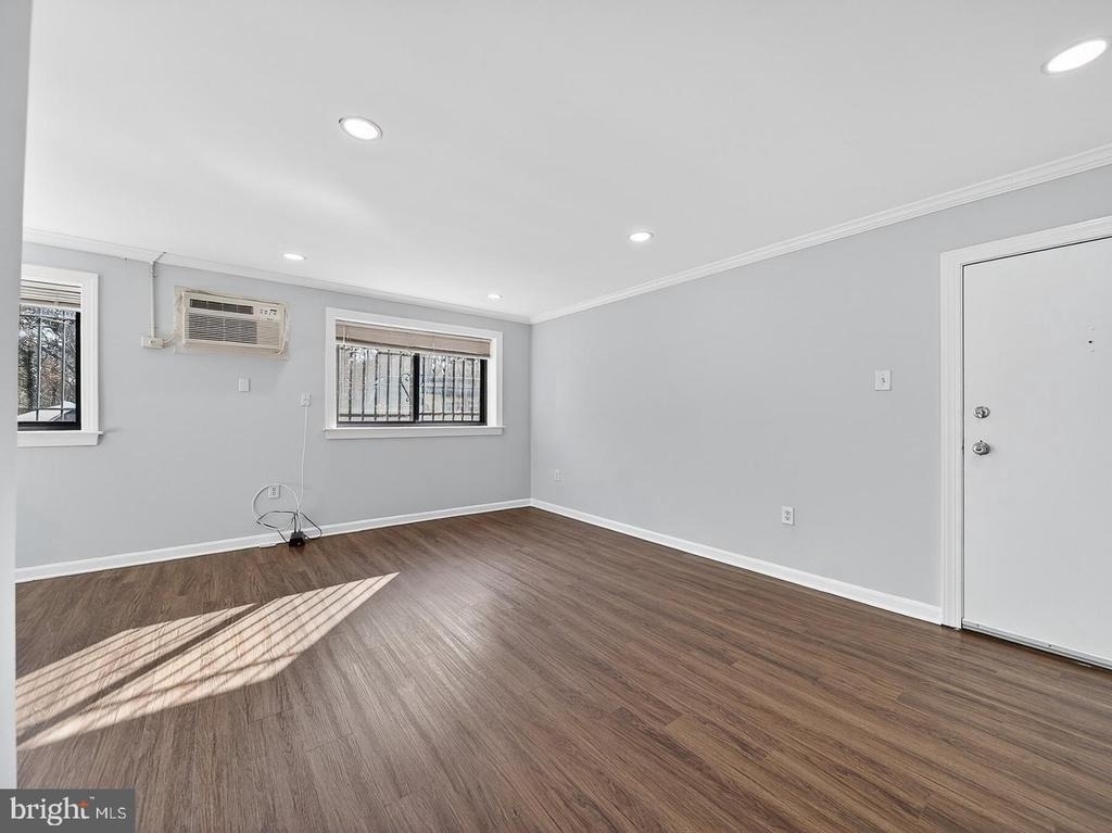 3111 Naylor Road Se - Photo 18