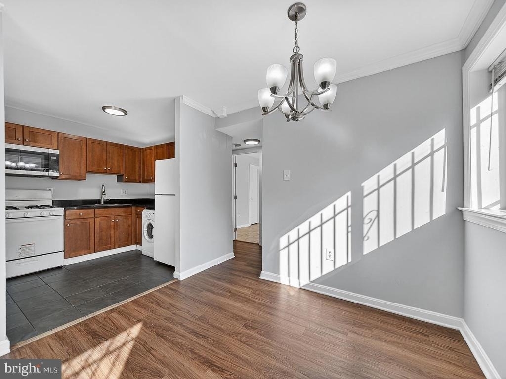 3111 Naylor Road Se - Photo 6