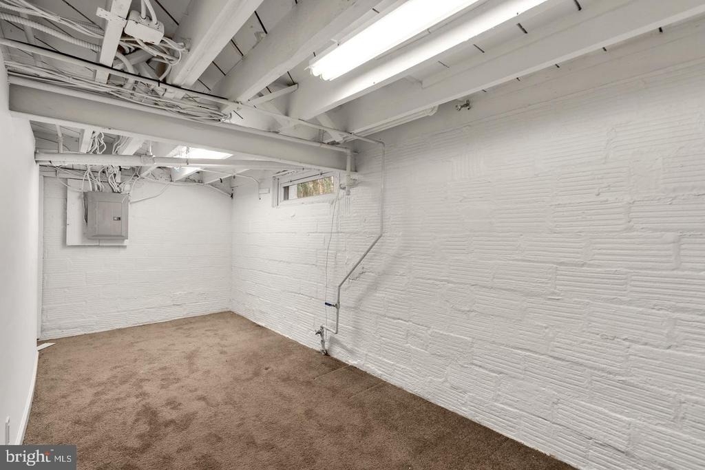3247 38th Street Nw - Photo 23