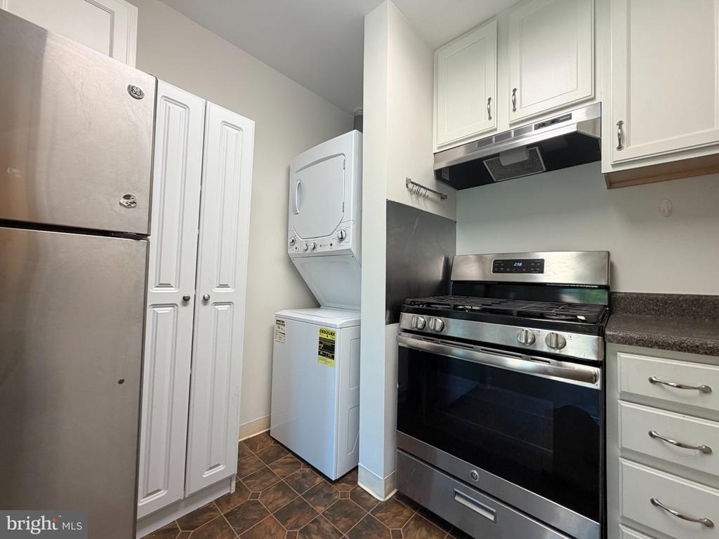 1719 Gainesville Street Se - Photo 6