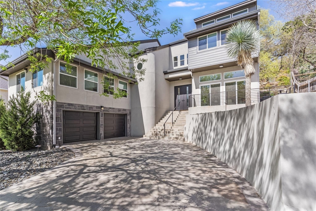 5606 Sedgefield Dr - Photo 0