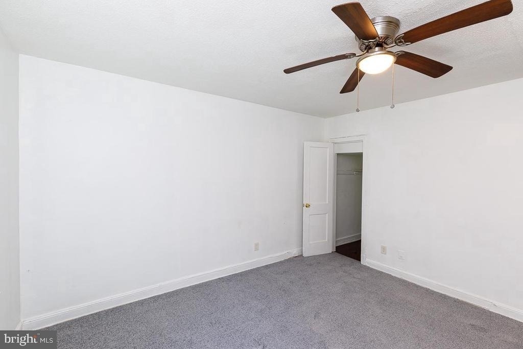 430 Mellon Street Se - Photo 2