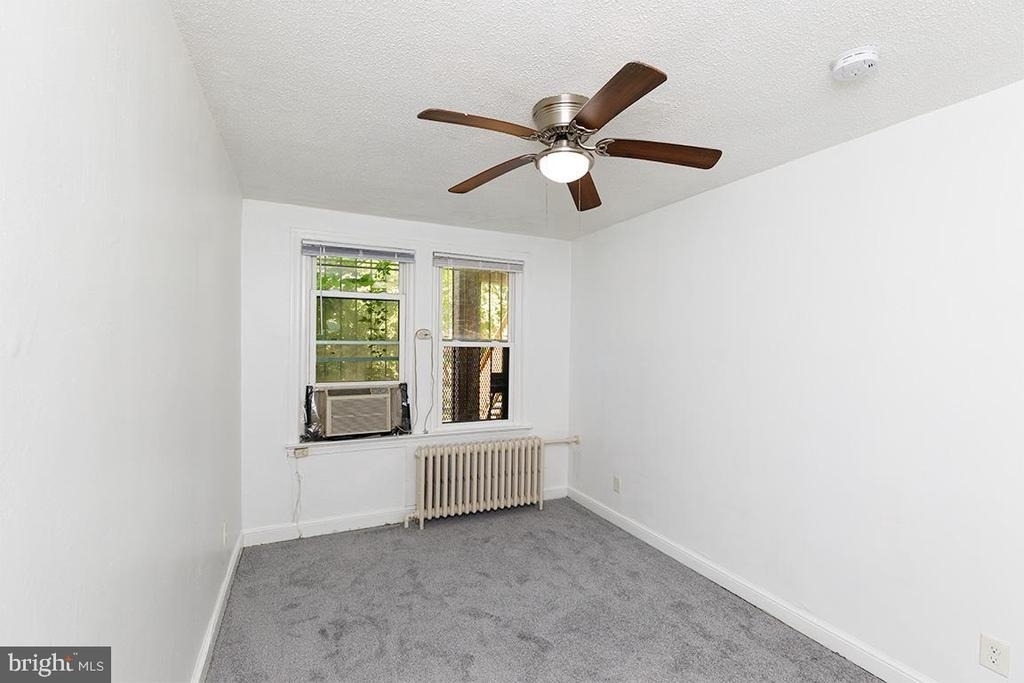 430 Mellon Street Se - Photo 12